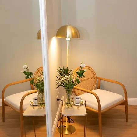 Mabel Boutique فندق تاورمينا